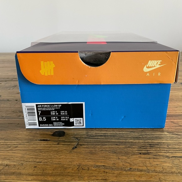 Undefeated x Air Force 1 Low 'Community' - Picture 3 of 7